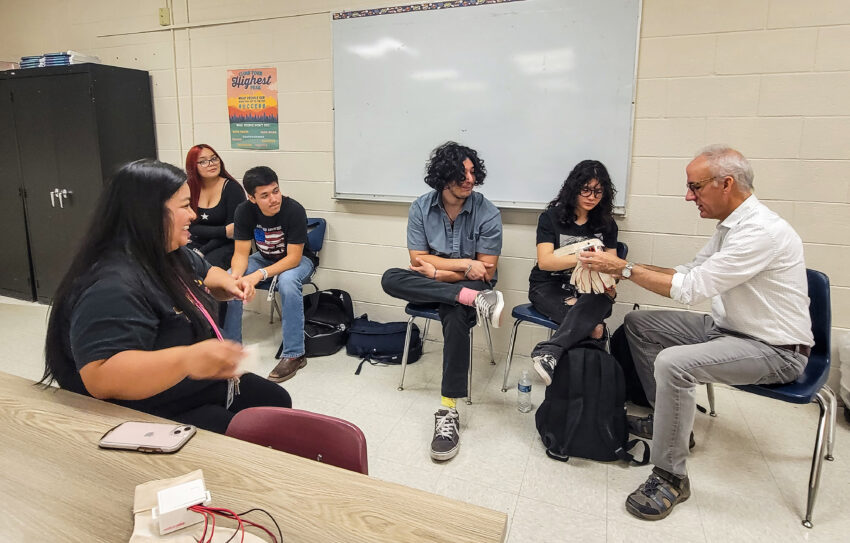 MESA Students with Dr. Steve Cox. Courtesy.NNMC